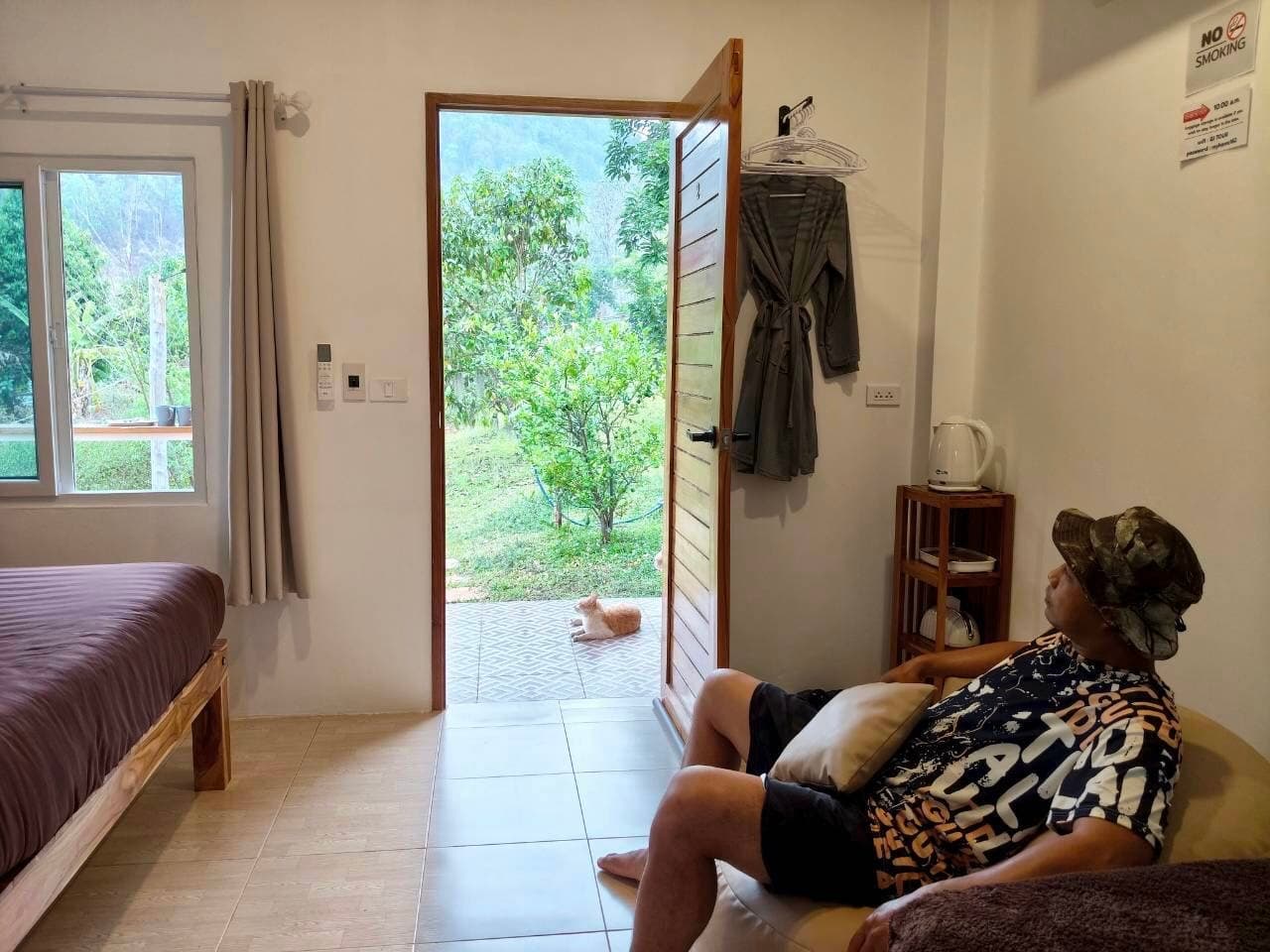 Room 2 – Private Cottage, photo 5